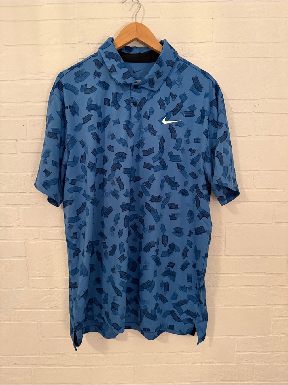 Nike Men's Blue Abstract-Print Dri-FIT Polo - Picture 1 of 3